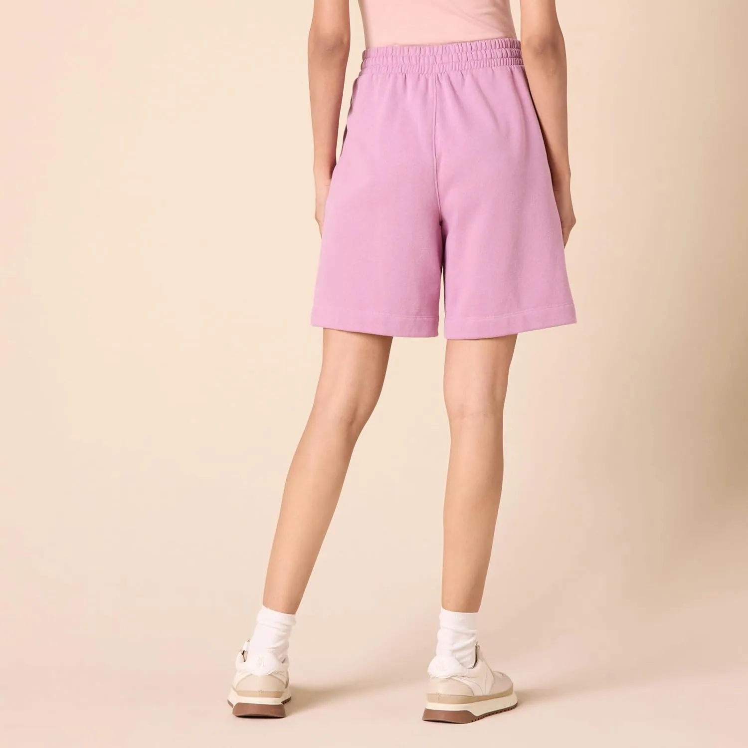 Amazon Essentials Women's Fleece High Rise Bermuda Shorts, Plus Size Available