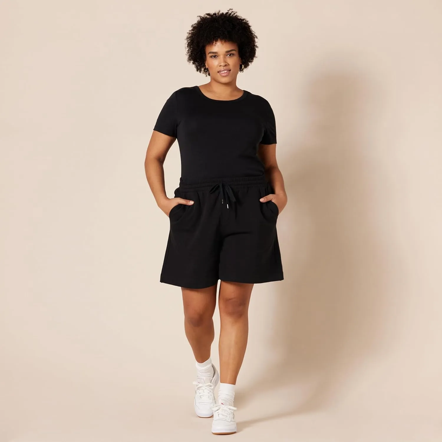 Amazon Essentials Women's Fleece High Rise Bermuda Shorts, Plus Size Available