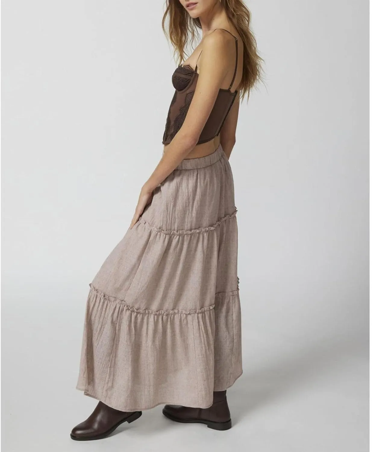 Lisskolo Tiered Skirts for Women Boho Maxi Flowy Pleated Skirts Elastic High Waist Ruffle A-Line Swing Long Beach Skirts