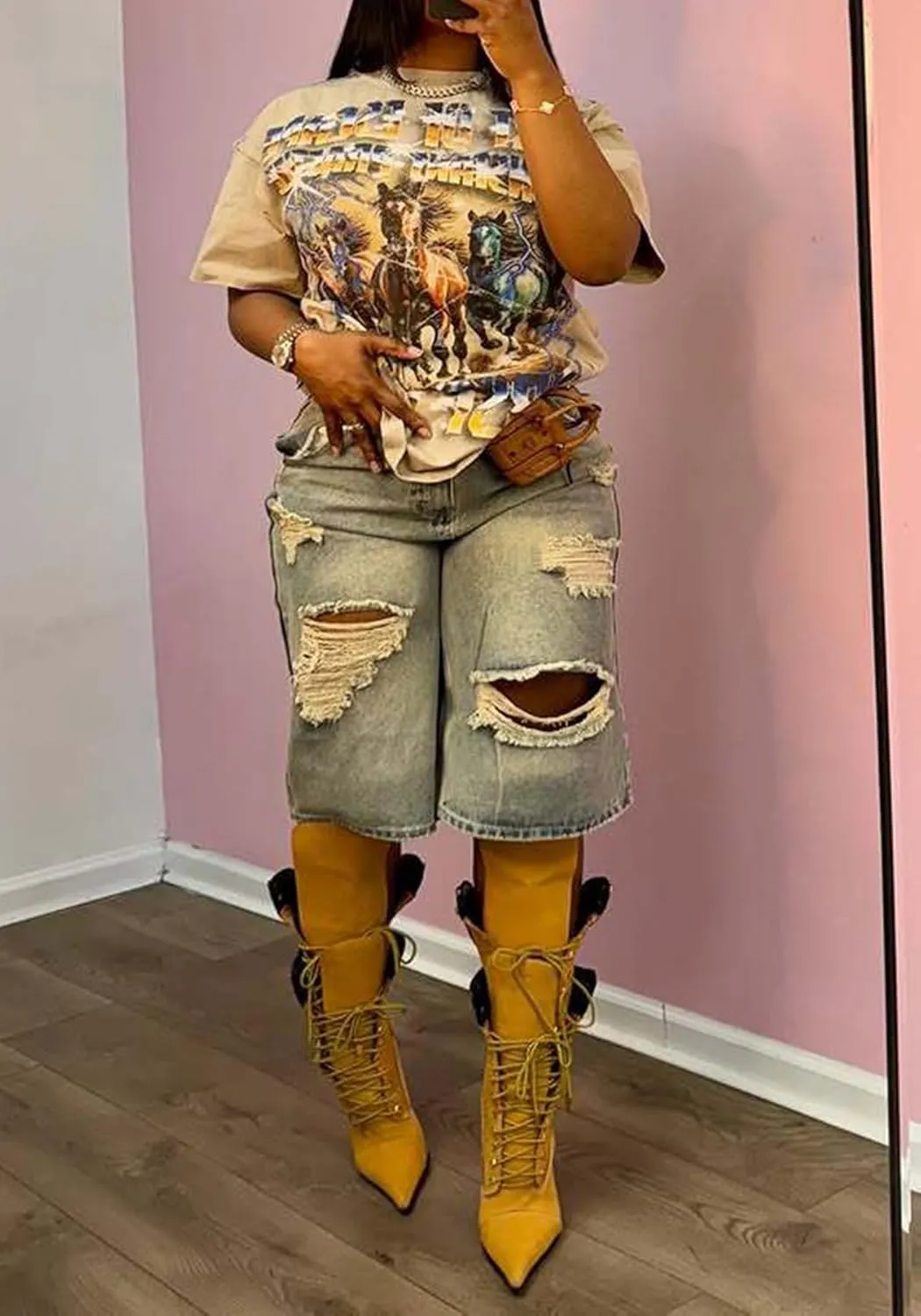 Unybwonn Women Ripped Denim Shorts Wide Leg Distressed Bermuda Cargo Jean Shorts Knee Length Destroyed Cut Off Long Jorts