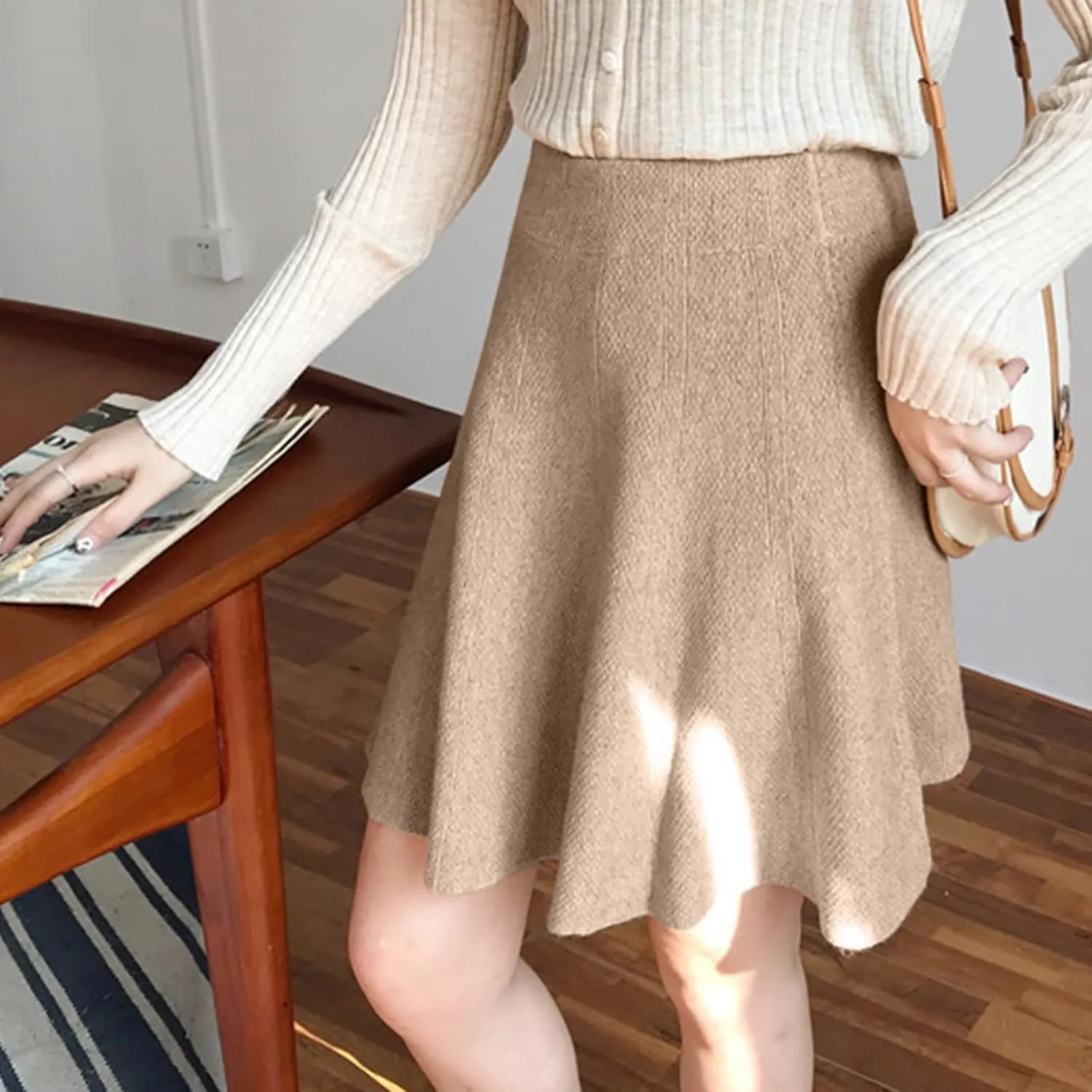 Women Elegant Skorts 2025 Fashion Stretch High Waist Flared Mini Skater Skirts Casual Solid Color Pleated Mini Skirt