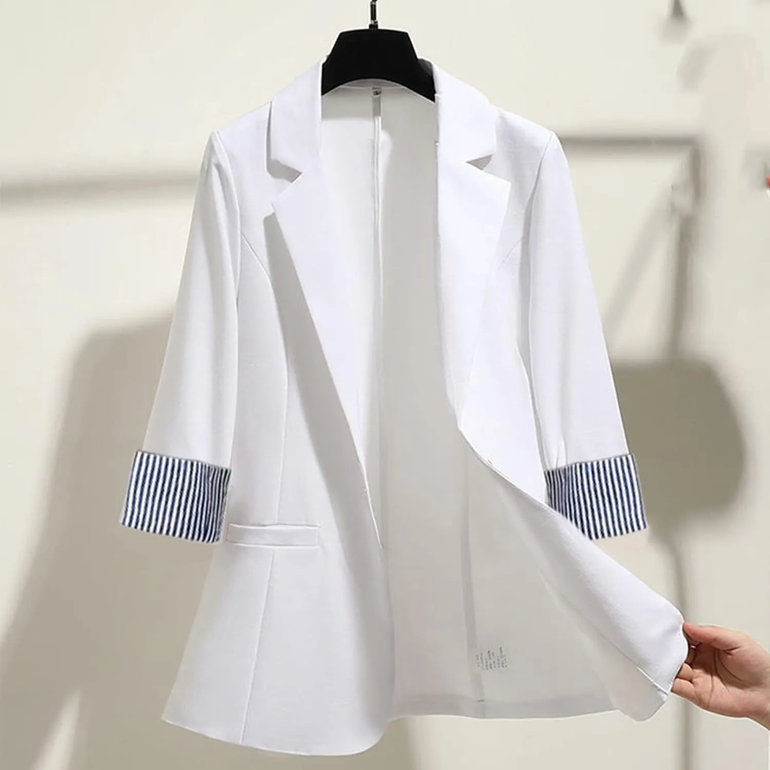 Women's Summer Blazer Button 3/4 Sleeve Pocket Lapel Elegant Trendy Comfortable Comfort Fit Stylish Lightweight