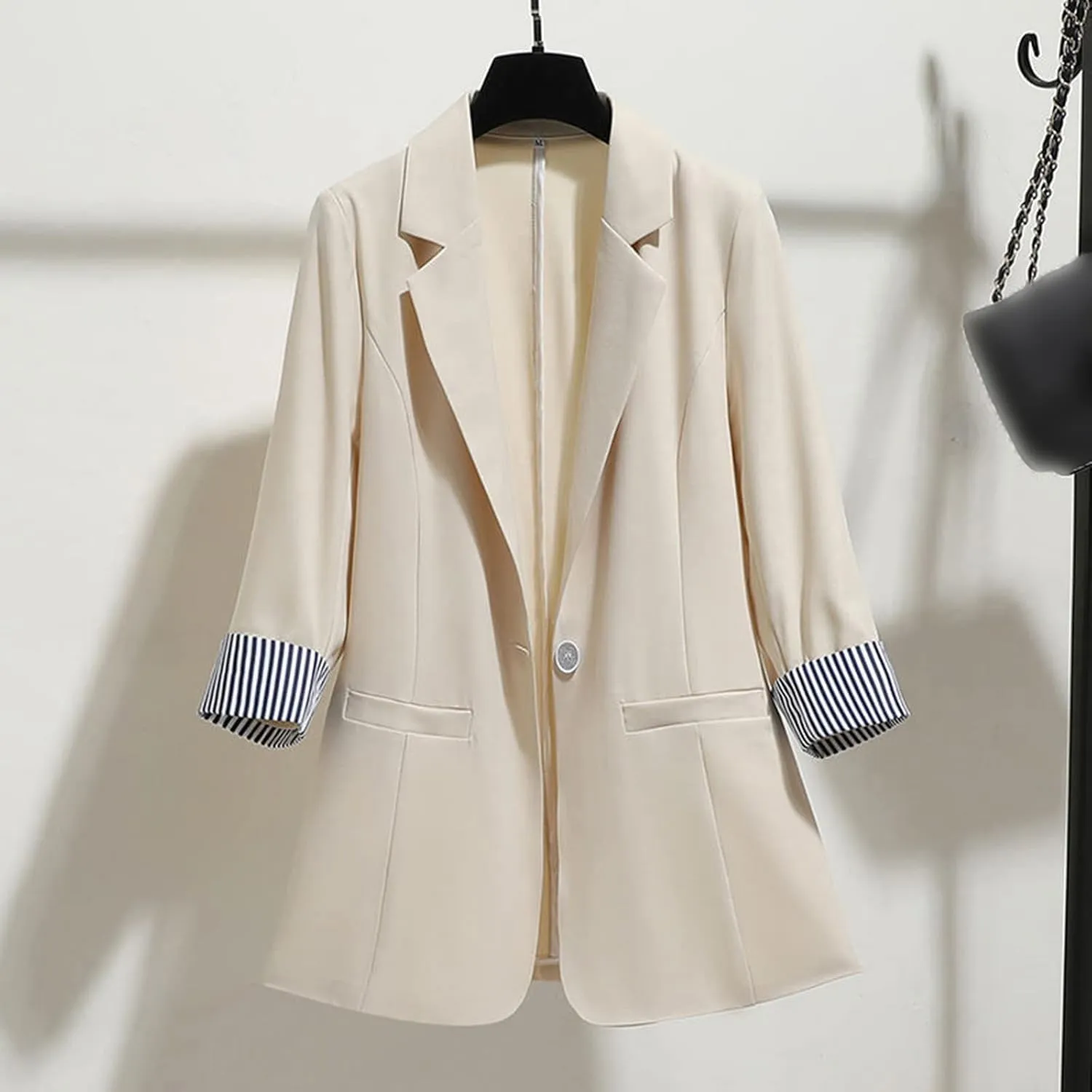 Women's Summer Blazer Button 3/4 Sleeve Pocket Lapel Elegant Trendy Comfortable Comfort Fit Stylish Lightweight